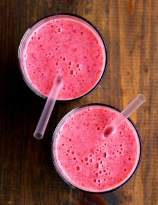 Healthy-Strawberry-Smoothie-Recipe1